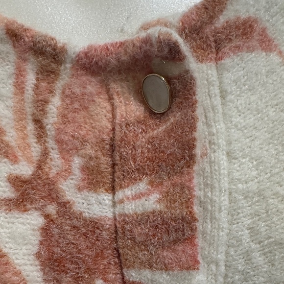 New Joie Women's Cardigan in Cream and Pink Floral - Picture 3 of 11